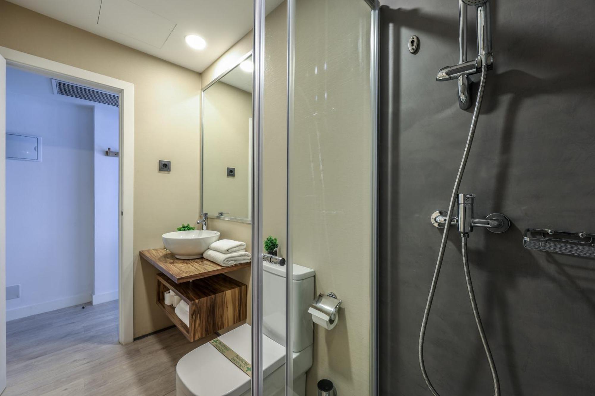 Habitación Doble con baño privado